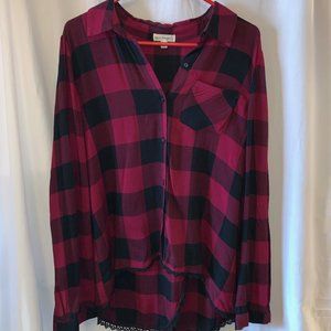 Love on a Hanger Plaid Tunic Top